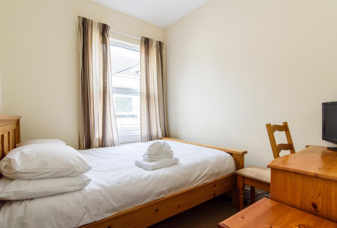 Large Spacious First Floor Apartment Newport  Exterior foto
