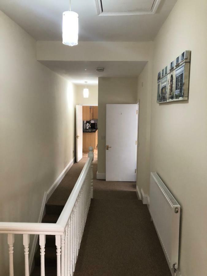 Large Spacious First Floor Apartment Newport  Exterior foto